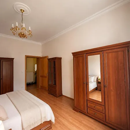 Central Karlovy Vary Apartment Apartamento *
